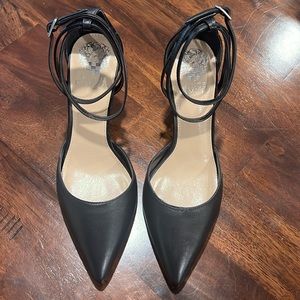 New without tags Vince Camuto ankle strap heels, size 8